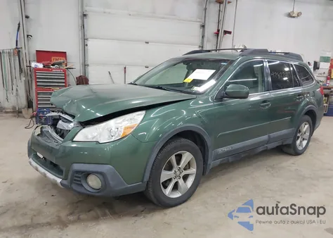 2014 Subaru Outback 3.6R Limited z USA, uszkodzony, nr VIN 4S4BRDNC6E2233249